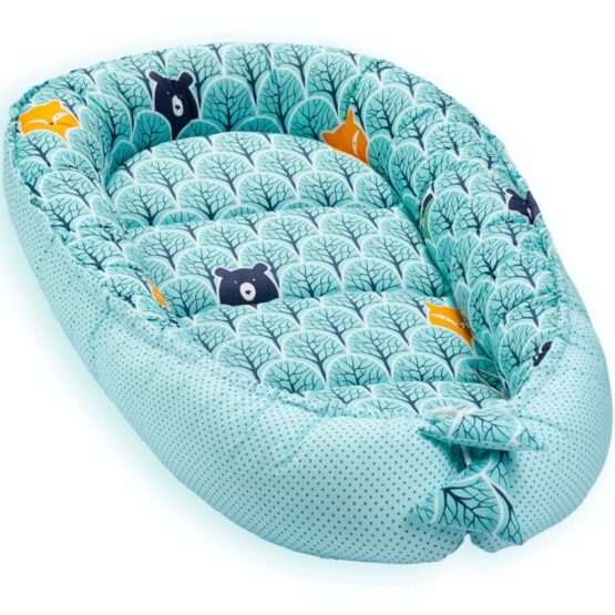 Jukki – Cosulet bebelus pentru dormit Baby Nest Cocoon XL 90×50 cm Mint forest